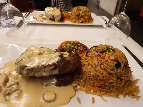 Catering Impression — MEZZE